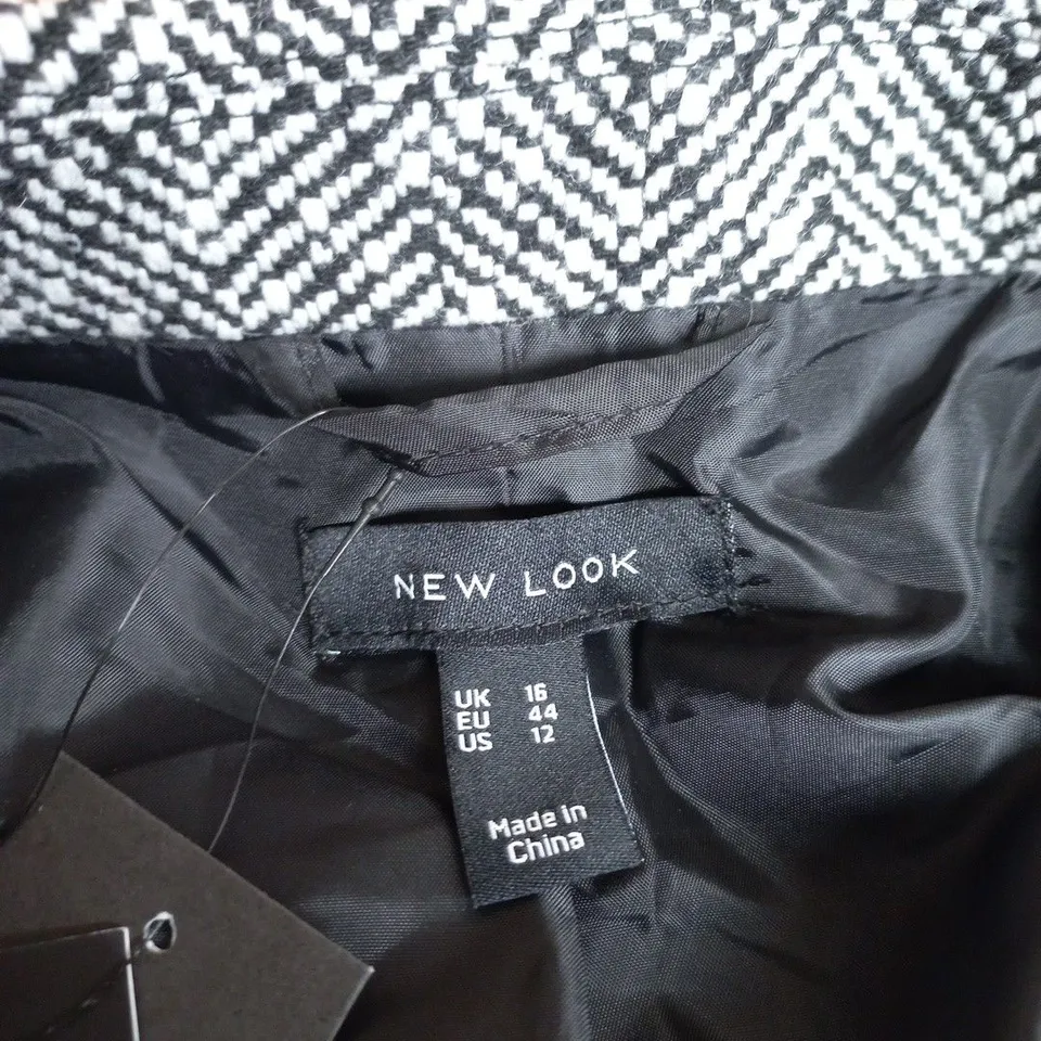 NEW LOOK WOMEN'S HERRINGBONE COAT – UK 16 (EU 44, US 12) – GREY/BLACK