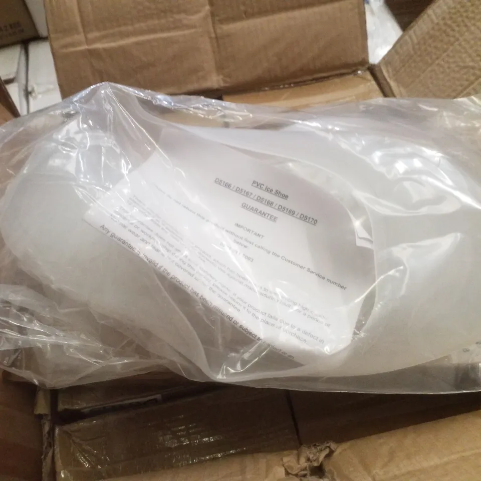 PALLET CONTAINING ASSORTED PRODUCTS INCLUDING PLAIN BLUE ARROW SECURITY BAG SEALS, PVC ICE SHOES, SINK WASTE KITS & NOBO STORAGE CUPS