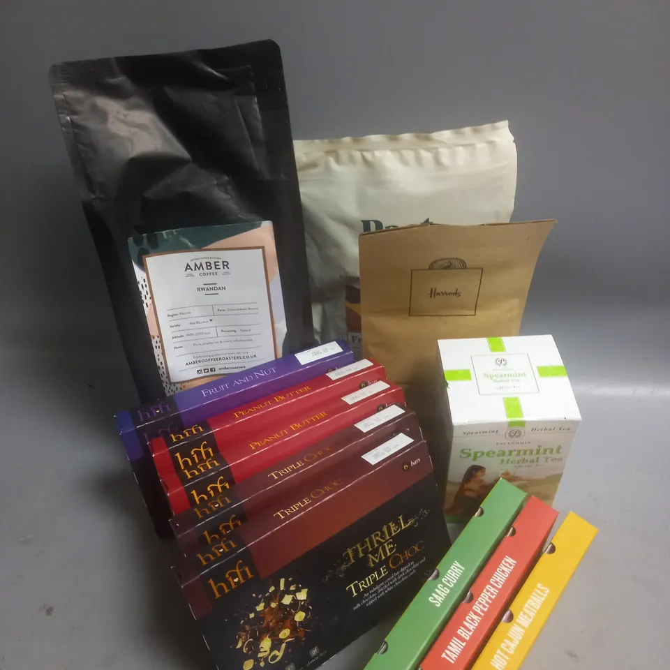 BOX OF APPROX 10 ASSORTED FOOD ITEMS TO INCLUDE - HARRODS VANILLA LOOSE TEA - SLIMMING WORLD HIFI BARS - PACT FRUIT&NUT COFFEE BEANS ETC