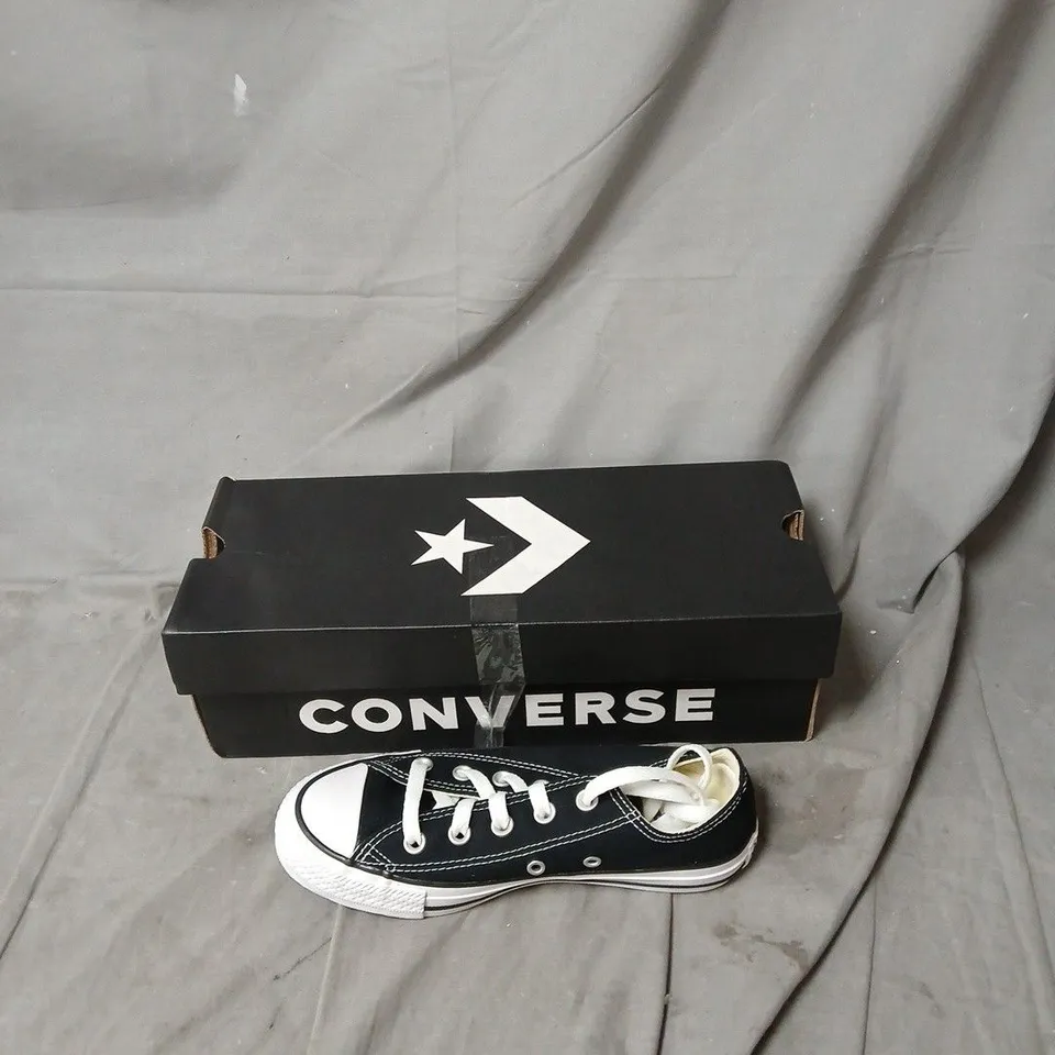 CONVERSE CHUCK TAYLOR ALL STAR BLACK LOW-TOP SNEAKERS – BOXED - SIZE UK 3