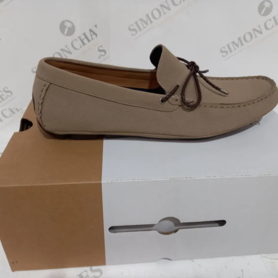 BOXED CALL IT SPRING BRUSAROMA BEIGE LOAFER SHOE - SIZE 9