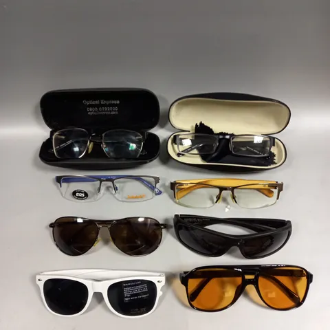 APPROXIMATELY 20 ASSORTED SPECTACLES/SUNGLASSES IN VARIOUS DESIGNS