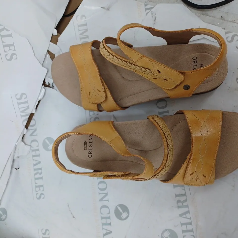 BOXED EARTH ORIGINS BRIA AMBER YELLOW SANDALS UK7