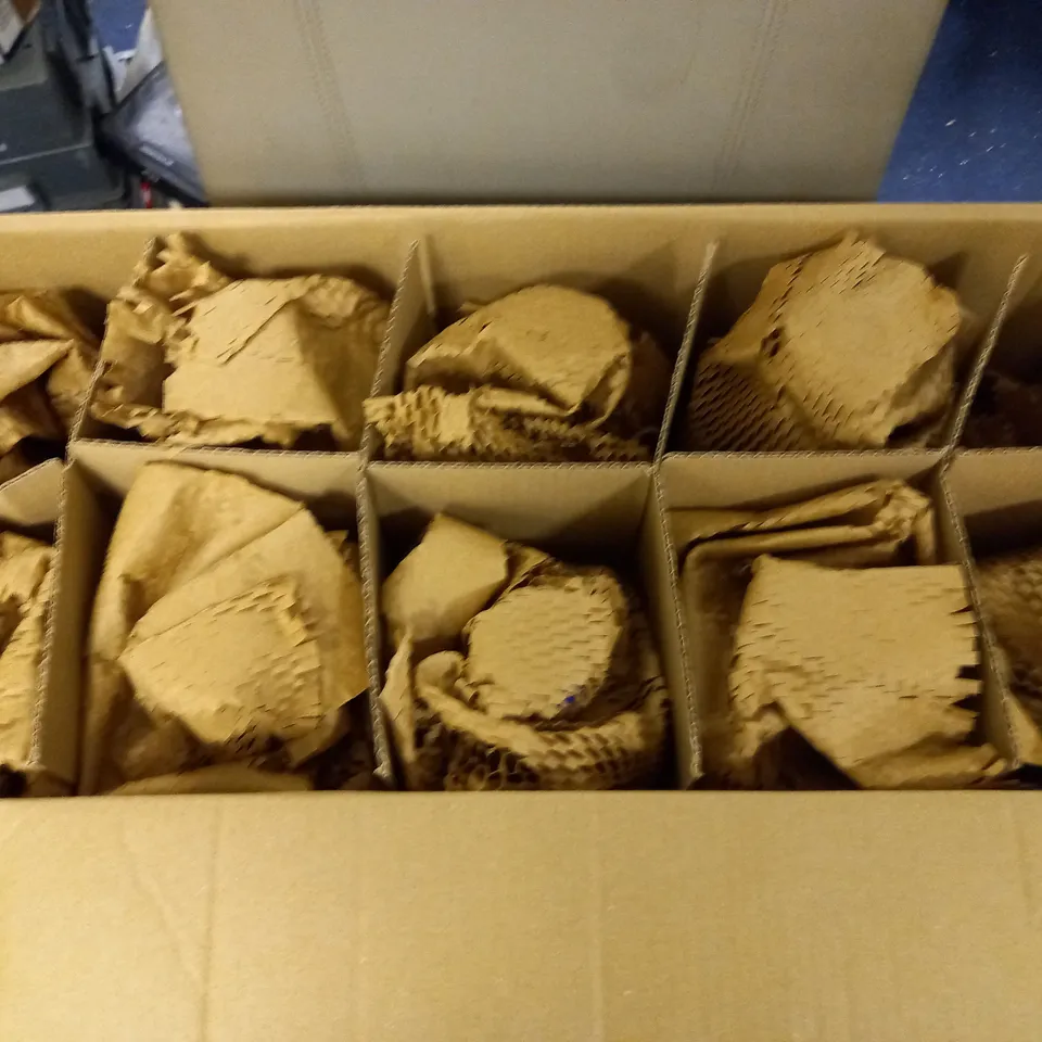 LOT OF 9 SIMAX 2000ML GLASS BOTTLES WITH SCREW CAPS