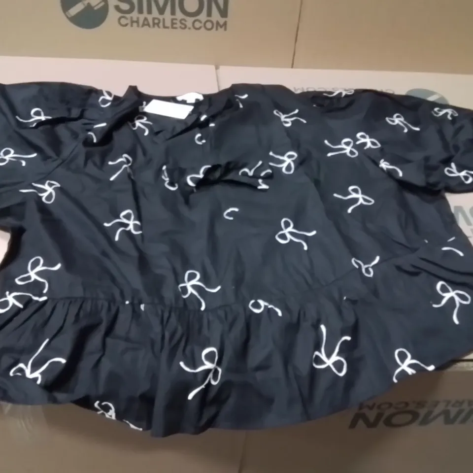 BOXED BRAND NEW APPROXIMATELY 2 SIMPLY BE BOW FRONT BLOUSE BLACK SIZE 26