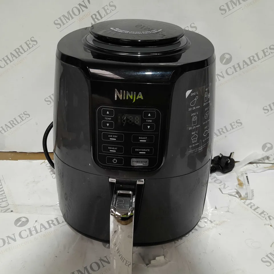 NINJA AIR FRYER 3.8L AF100UK