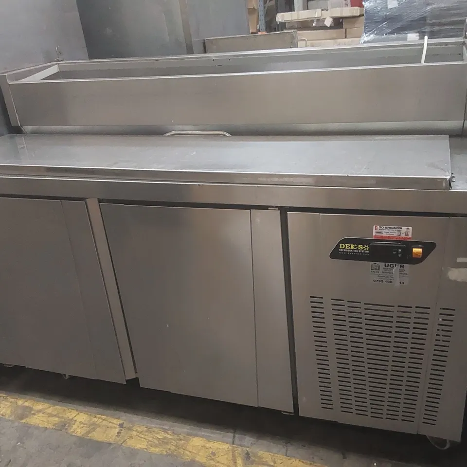 COMMERCIAL STAINLESS STEEL COMMERCIAL COUNTER FRIDGE WITH PREP TABLE