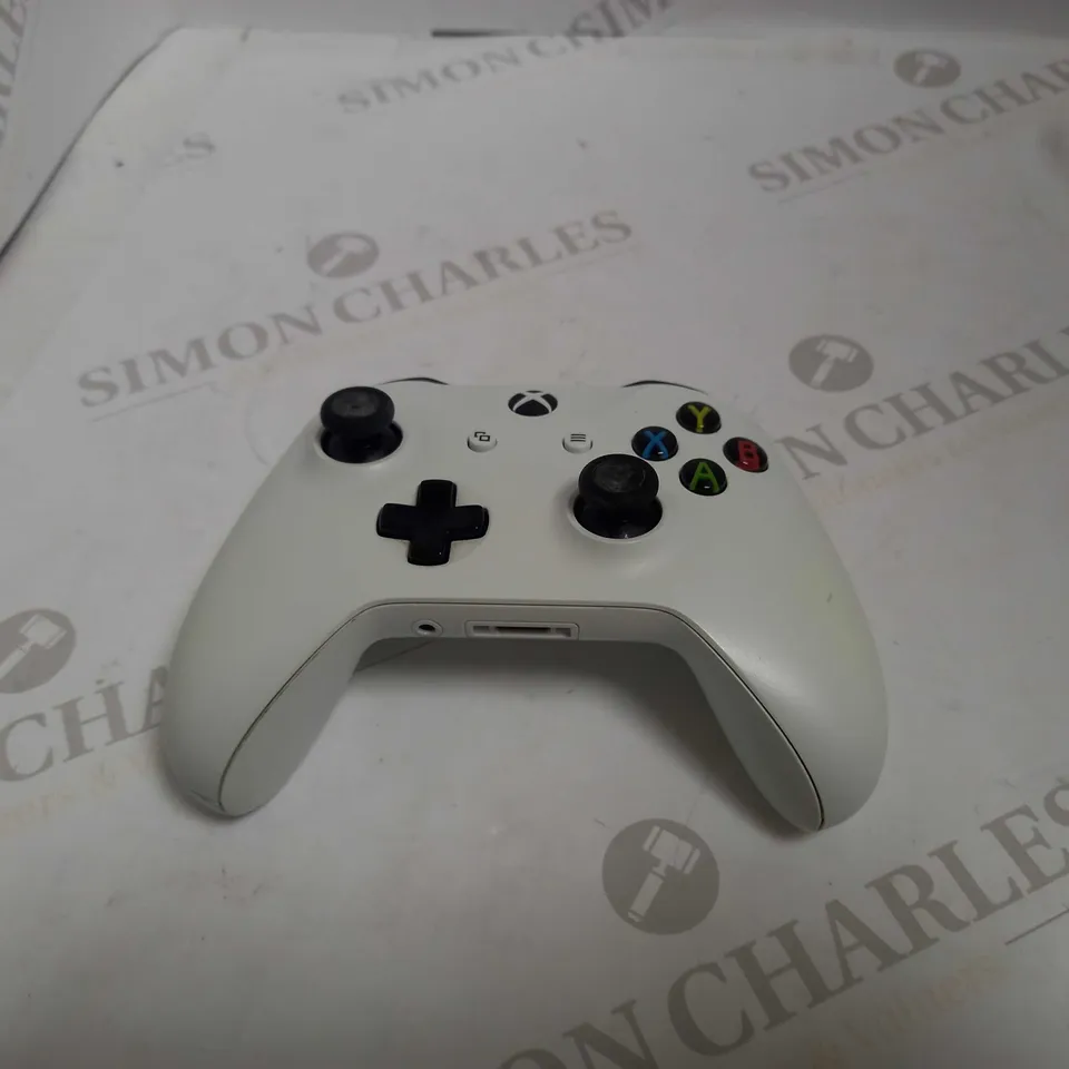 XBOX WIRELESS CONTROLLER - WHITE RRP £70