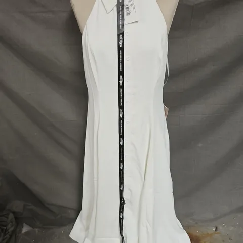 ODDMUSE THE ULTIMATE MUSE LAYERED COLLAR MAXI DRESS IN WHITE SIZE 2XL