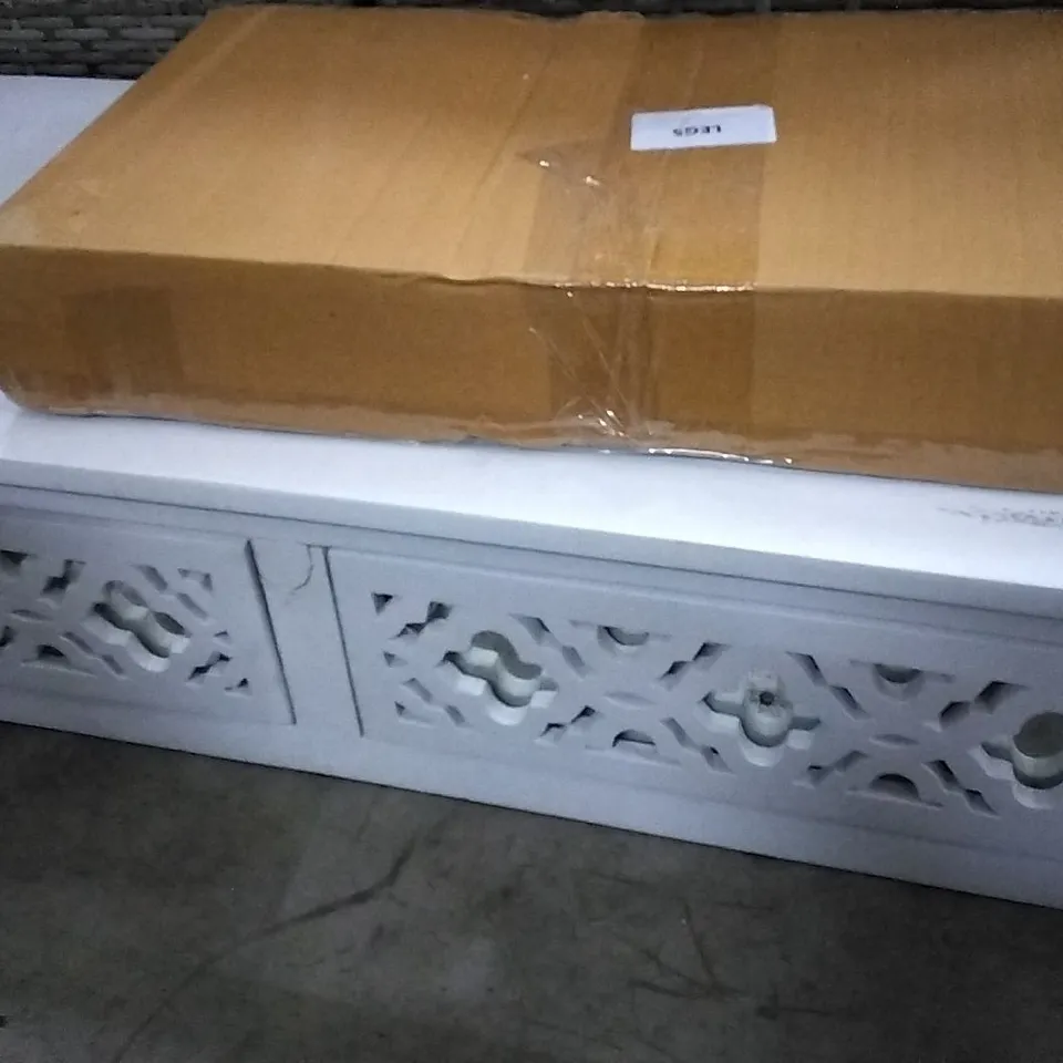 DESIGNER WHITE CHEST 1 DRAWER WITH LEGS