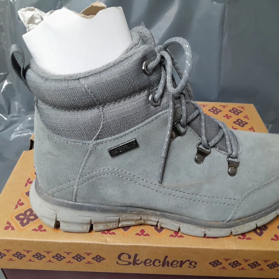 SKECHERS SYENERY WATERPROOF BOOTS IN GREY - UK 5