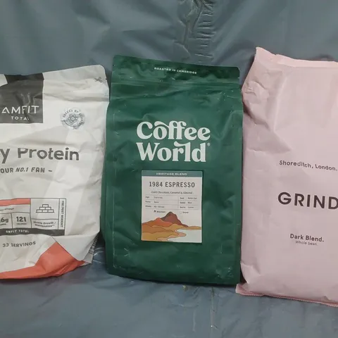 APPROXIMATELY 5 ASSORTED FOOD AND DRINK ITEMS TO INCLUDE GRIND DARK BLEND COFFEE, COFFEE WORLD HERITAGE BLEND, AMFIT WHEY PROTEIN, ETC