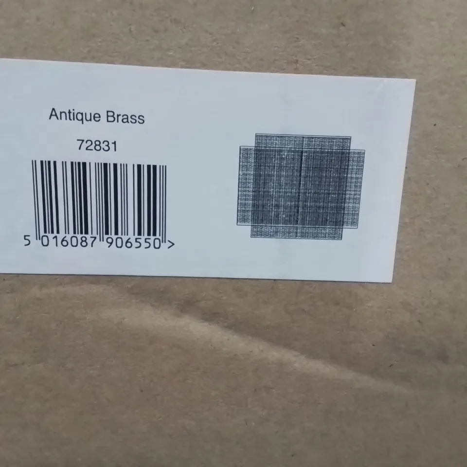 BOXED ANTIQUE BRASS CEILING LIGHT 