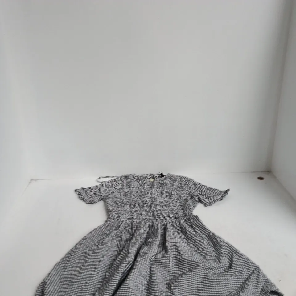 NOBODY'S CHILD CHECKERED DRESS – UK 8 (EU 36, USA 4) MADE IN INDIA