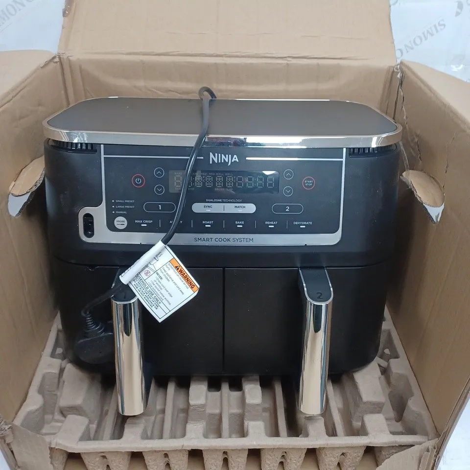 BOXED NINJA FOODI MAX DUAL ZONE 9.5L AIR FRYER AF451UK