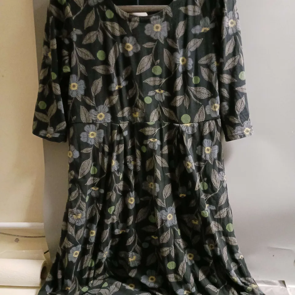 SEASALT CORNWALL LADIES MAXI DRESS BLACK FLORAL SIZE 18