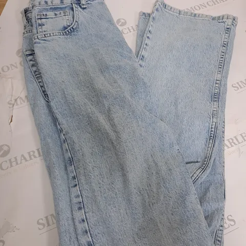 STR LIGHT BLUE DENIM JEANS SIZE 10