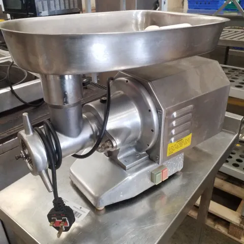 OMEGA MEAT MINCER 