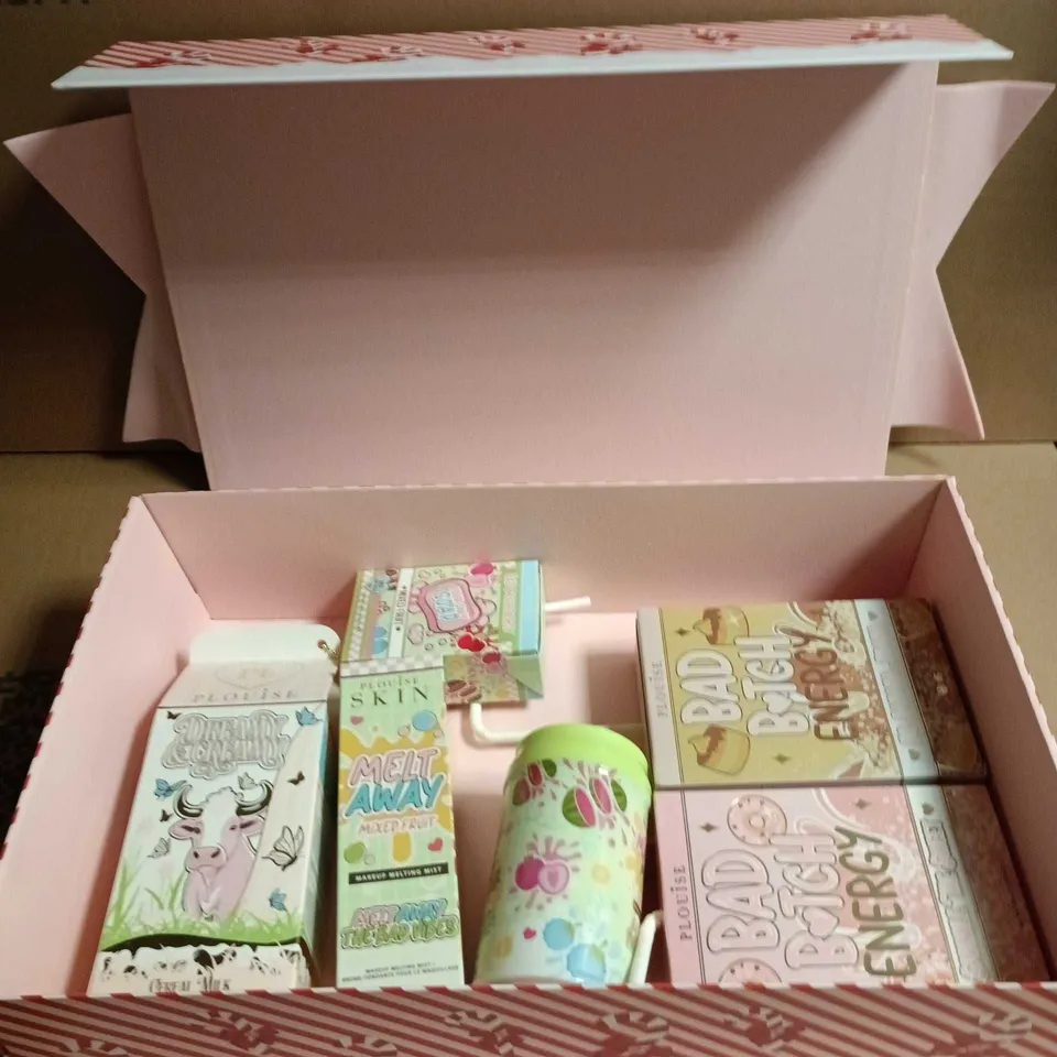 PLOUISE BEAUTY GIFT BOX TO INCLUDE LIP DUO, SOAP AND MAKE-UP MELTING MIST