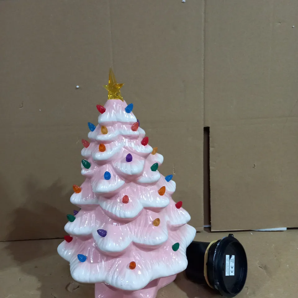 MR CHRISTMAS ILLUMINATED CERAMIC NOSTALGIC TREE