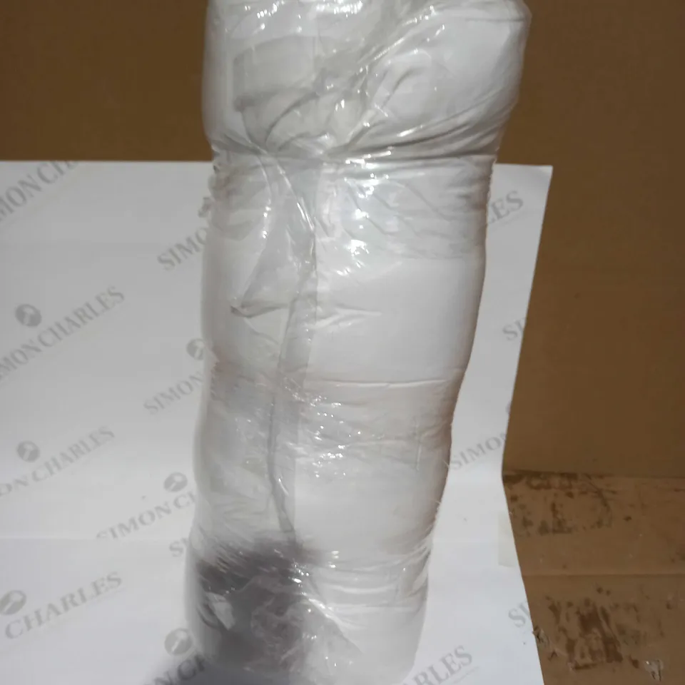 OUTLET BELL AND HOWELL MULTI SUPPORT PILLOW AND PILLOWCASE