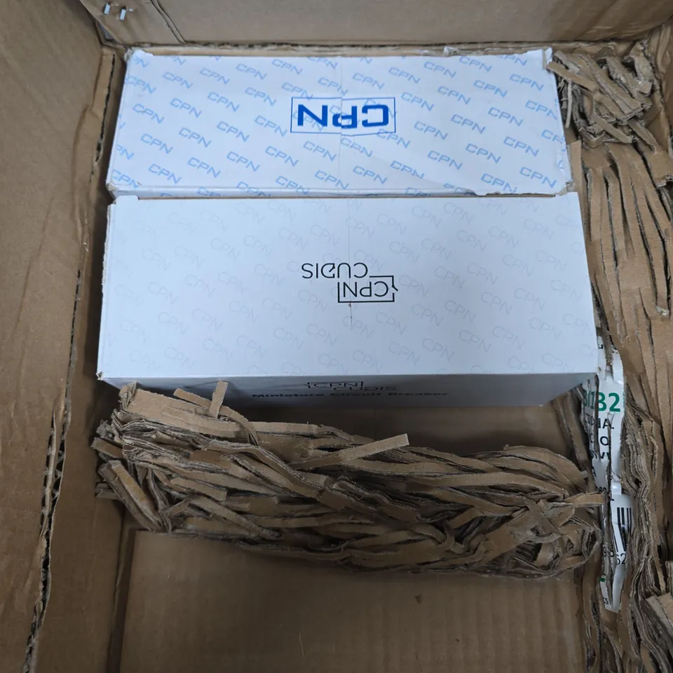 4 X ASSORTED MINIATURE CIRCUIT BREAKER SETS