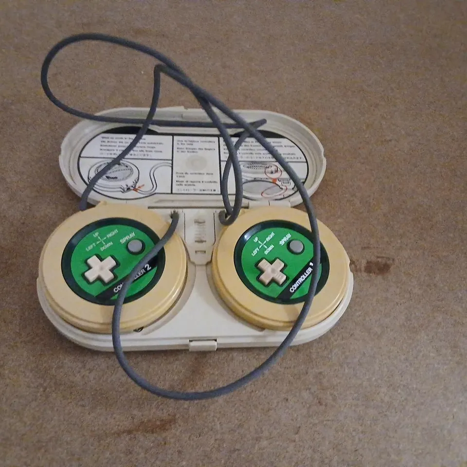 NINTENDO DONKEY KONG 3 MICRO VS SYSTEM WITH 2 CONTROLLERS