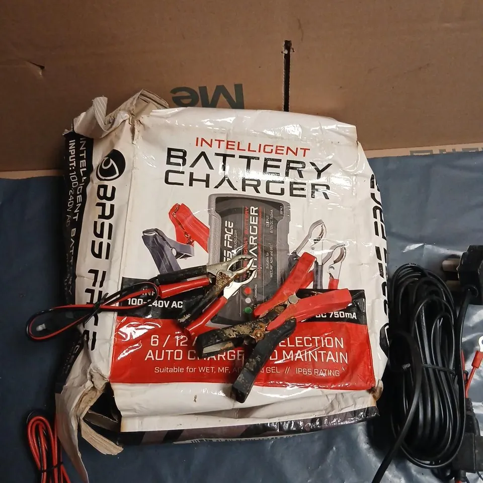 BASS FACE INTELLIGENT BATTERY CHARGER 6/12V WITH CLAMP LEADS – BOXED