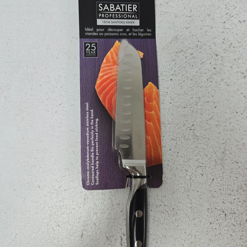 SABATIER PROFESSIONAL 13CM SANTOKU KNIFE – RIVETED BLACK HANDLE