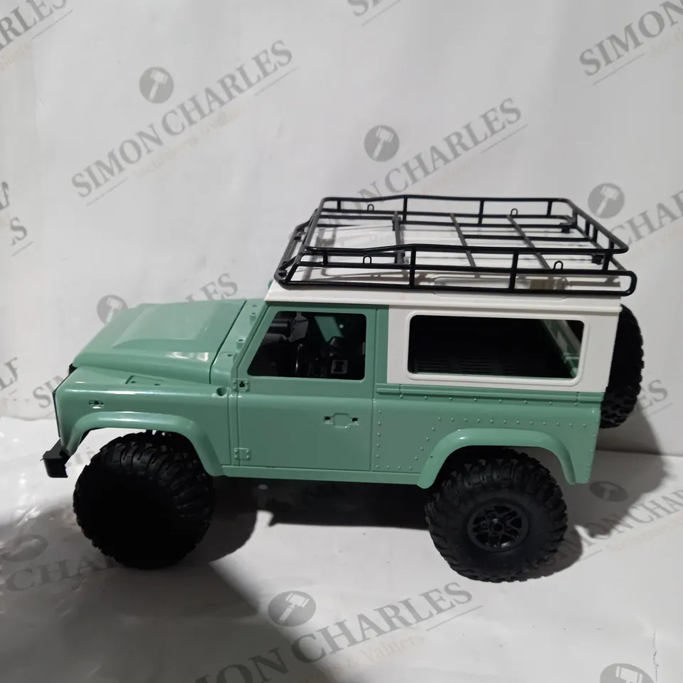 LAND ROVER DEFENDER 90 2015 1:12