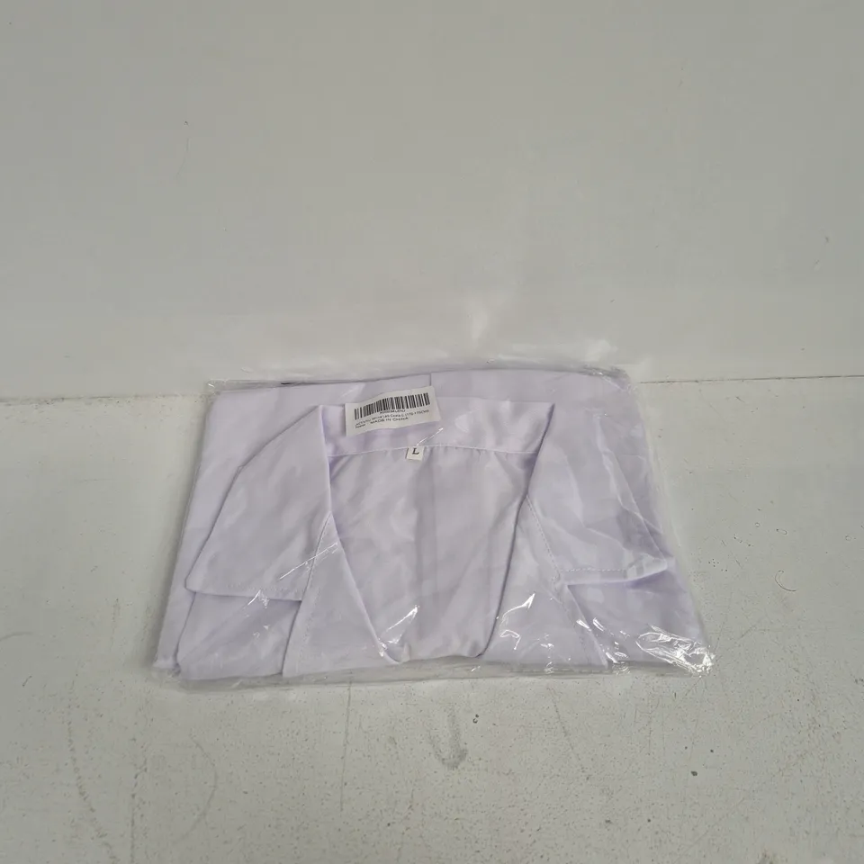WHITE LAB COAT – SIZE L