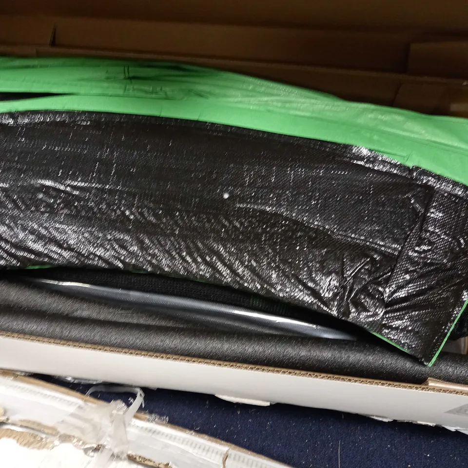 SPORTSPOWER 8FT TRAMPOLINE 