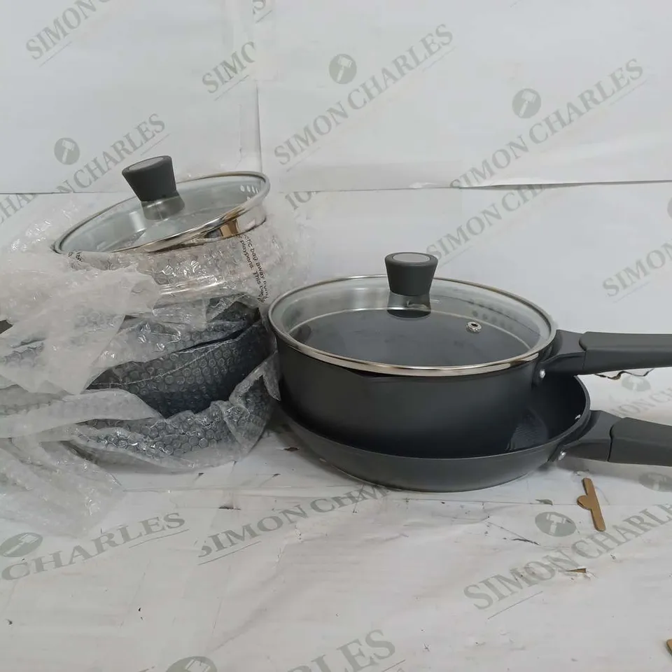 GINO D'ACAMPO FORGED ALUMINIUM PAN SET 