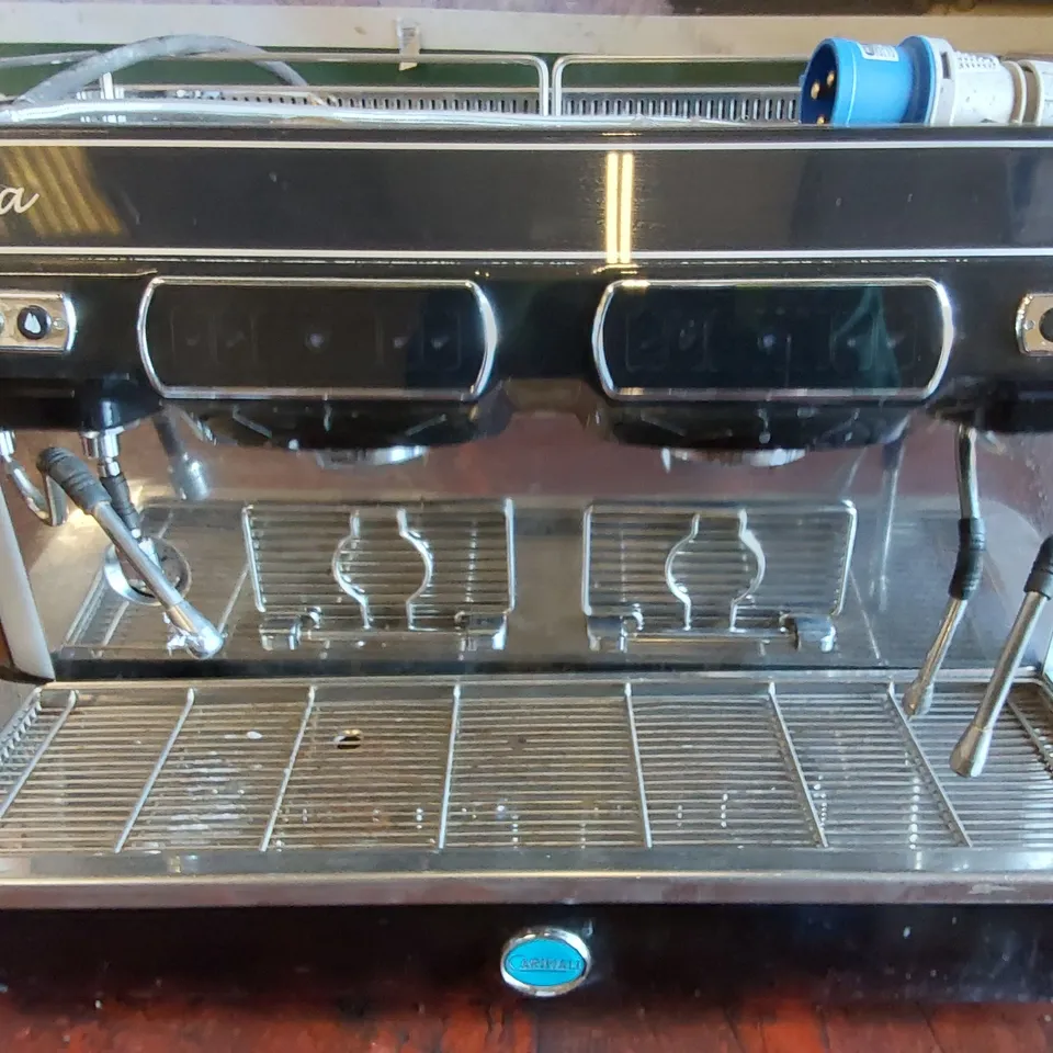 CARIMALI DIVA 2 GROUP COMMERCIAL ESPRESSO MACHINE