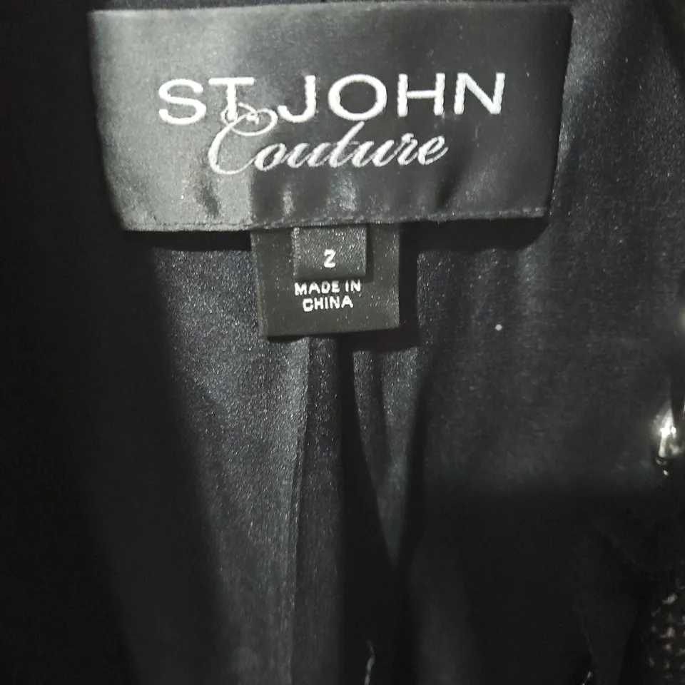 ST JOHN COUTURE TWEED JACKET – WOMEN'S BLACK/METALLIC WITH CHAIN TRIM, OPEN FRONT 