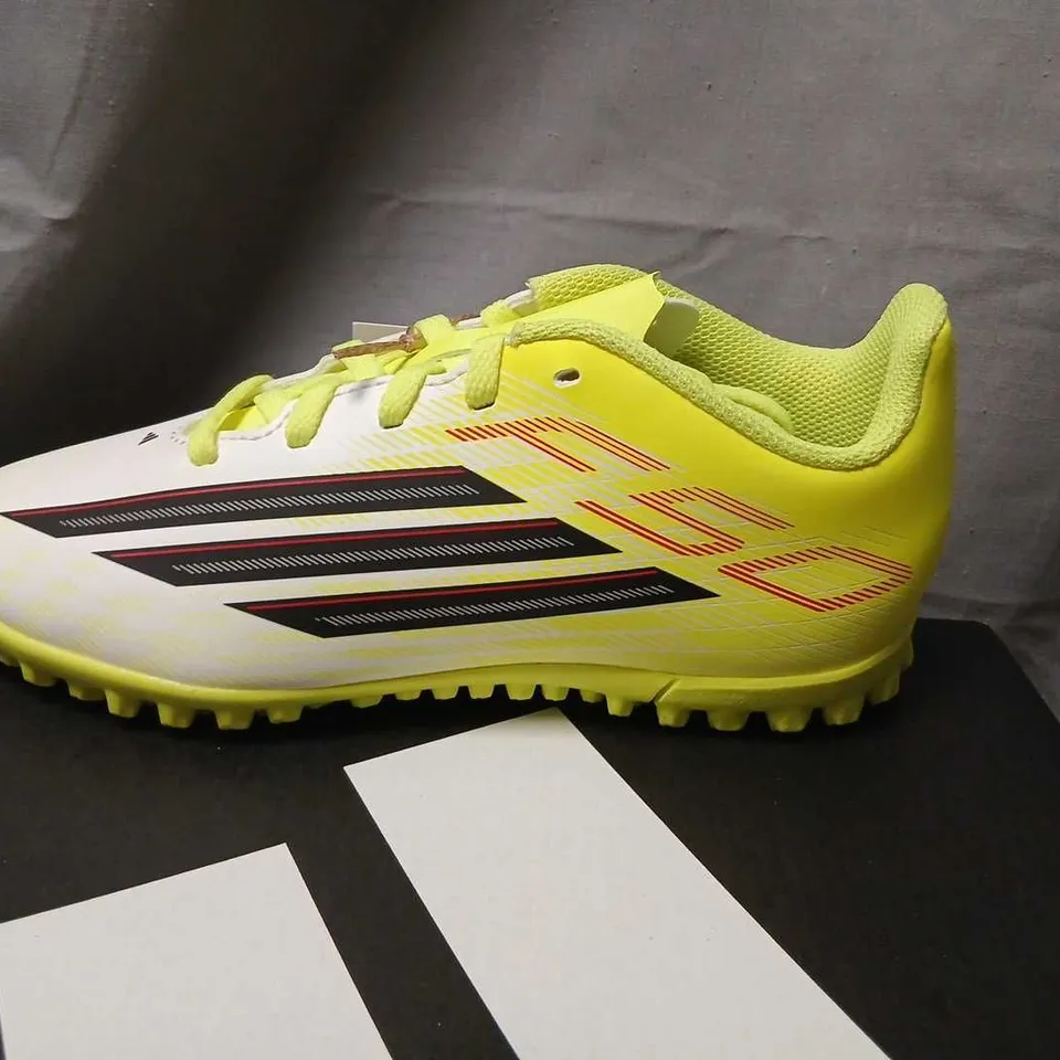ADIDAS F50 CLUB TF J YOUTH FOOTBALL BOOTS – UK 2 (US 2.5 / EU 34) NEON YELLOW/WHITE
