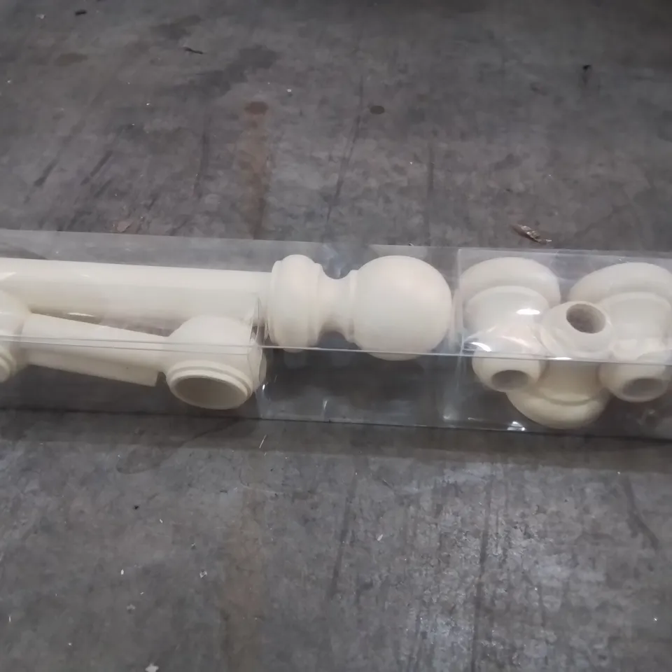 300CM COUNTY WOOD POLE IN CREAM