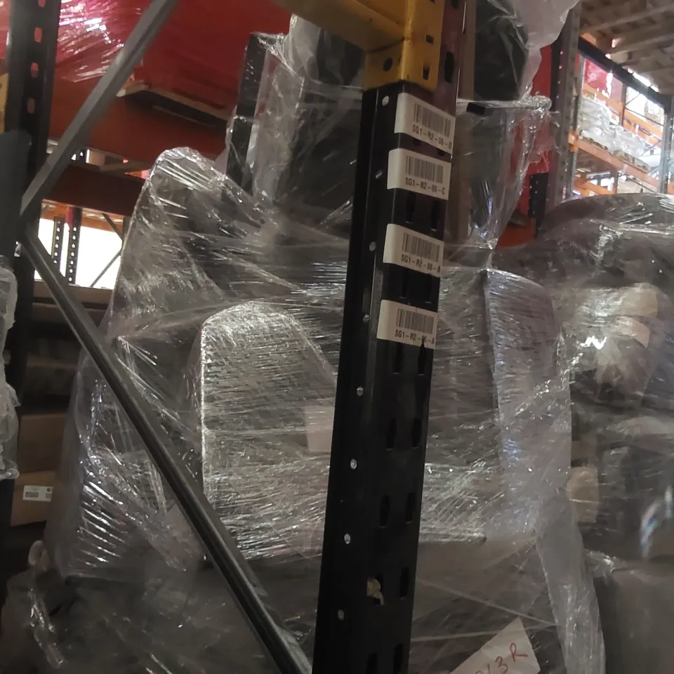 PALLET CONTAINING A VERY LARGE QUANTITY OF ASSORTED CHAIR PARTS 