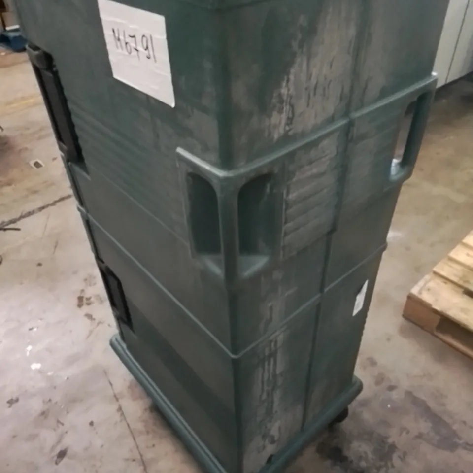 CAMBRO ULTRA CAMCART INSULATED FOOD CART 