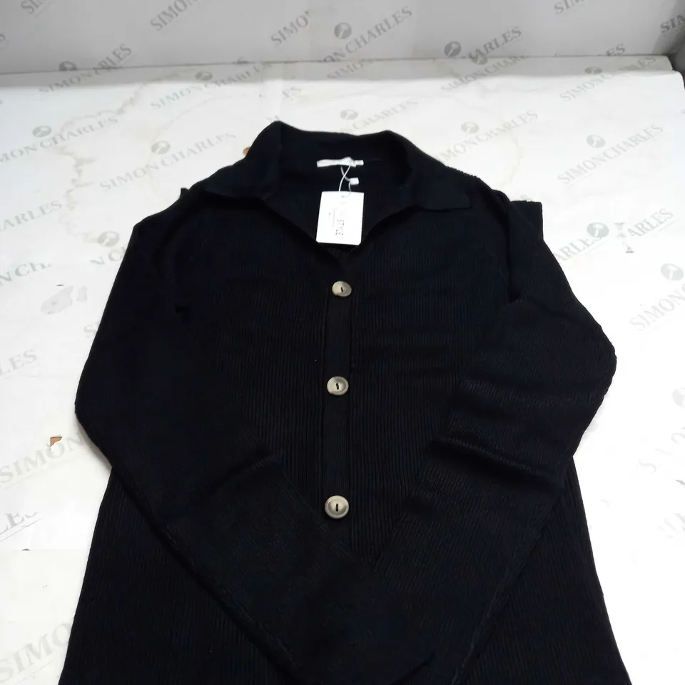 IN THE STYLE BLACK RIB BUTTON MAXI DRESS - SIZE 18/20