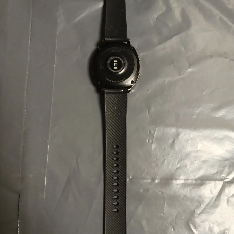 SAMSUNG GALAXY GEAR SPORT SMART WATCH BLACK WATER RESISTANT UP TO 50M SM-R600