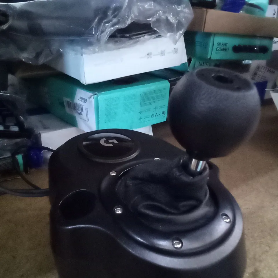 BOXED LOGITECH DRIVING FORCE SHIFTER 