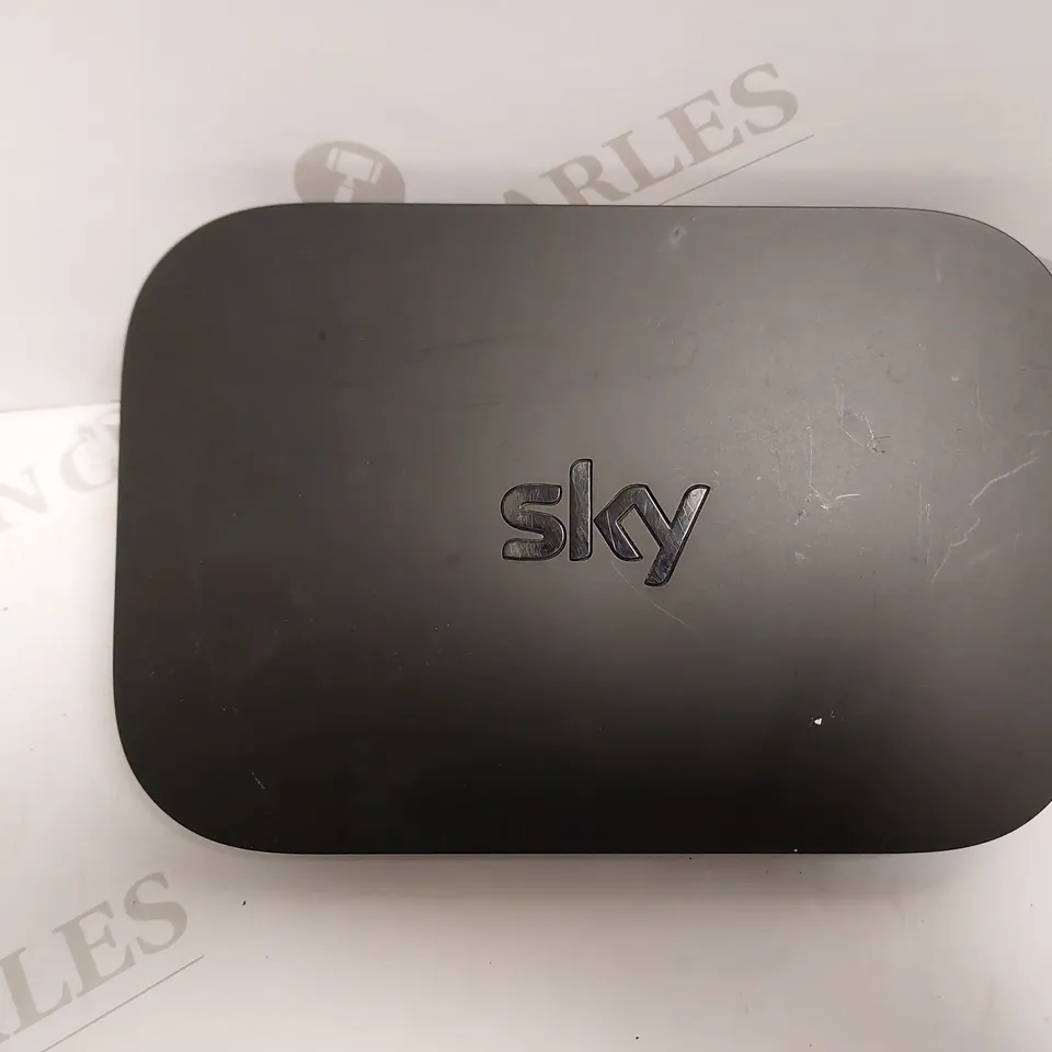 SKY Q SET TOP BOX - ER115 BLACK