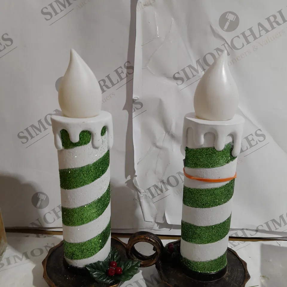 SET OF 2 RESIN CHRISTMAS CANDLE