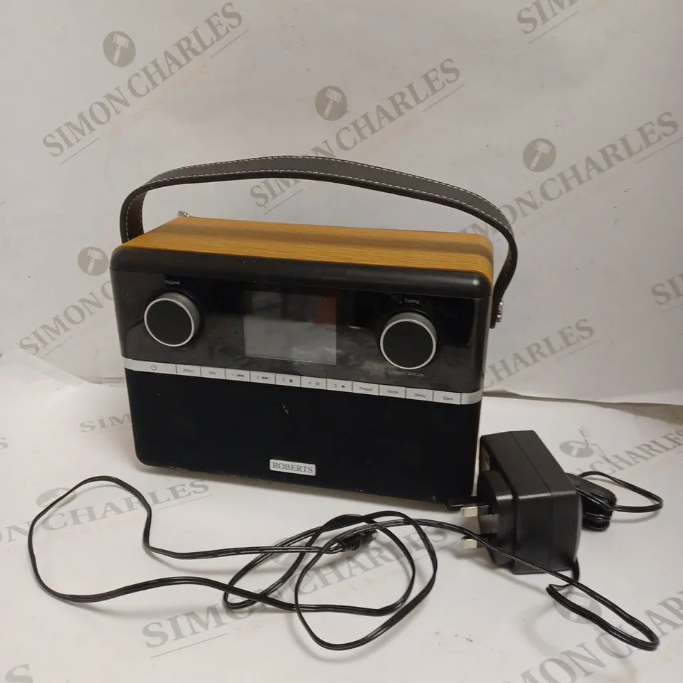 ROBERTS STREAM 94I RADIO. 