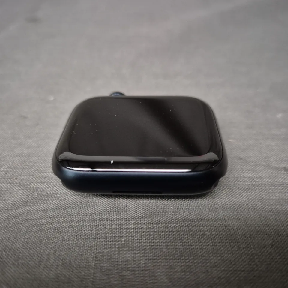 BOXED APPLE WATCH SERIES 9 - MIDNIGHT ALUMINIUM CASE