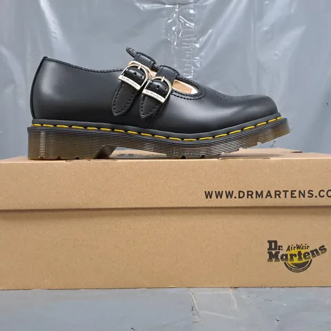 BOXED PAIR OF DR MARTENS 8065 MARY JANE SHOES IN BLACK SIZE UK 6