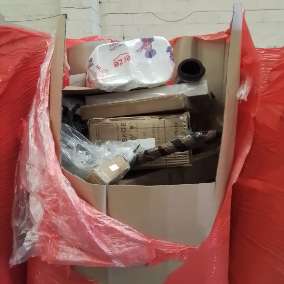 PALLET OF ASSORTED PRODUCTS, INCLUDING, RAIN SHOWER SYSTEM, INFLATABLE DOUBLE MATTRESS, FAST FOOD CONTAINERS, DUVET, EXCERCISE MAT.