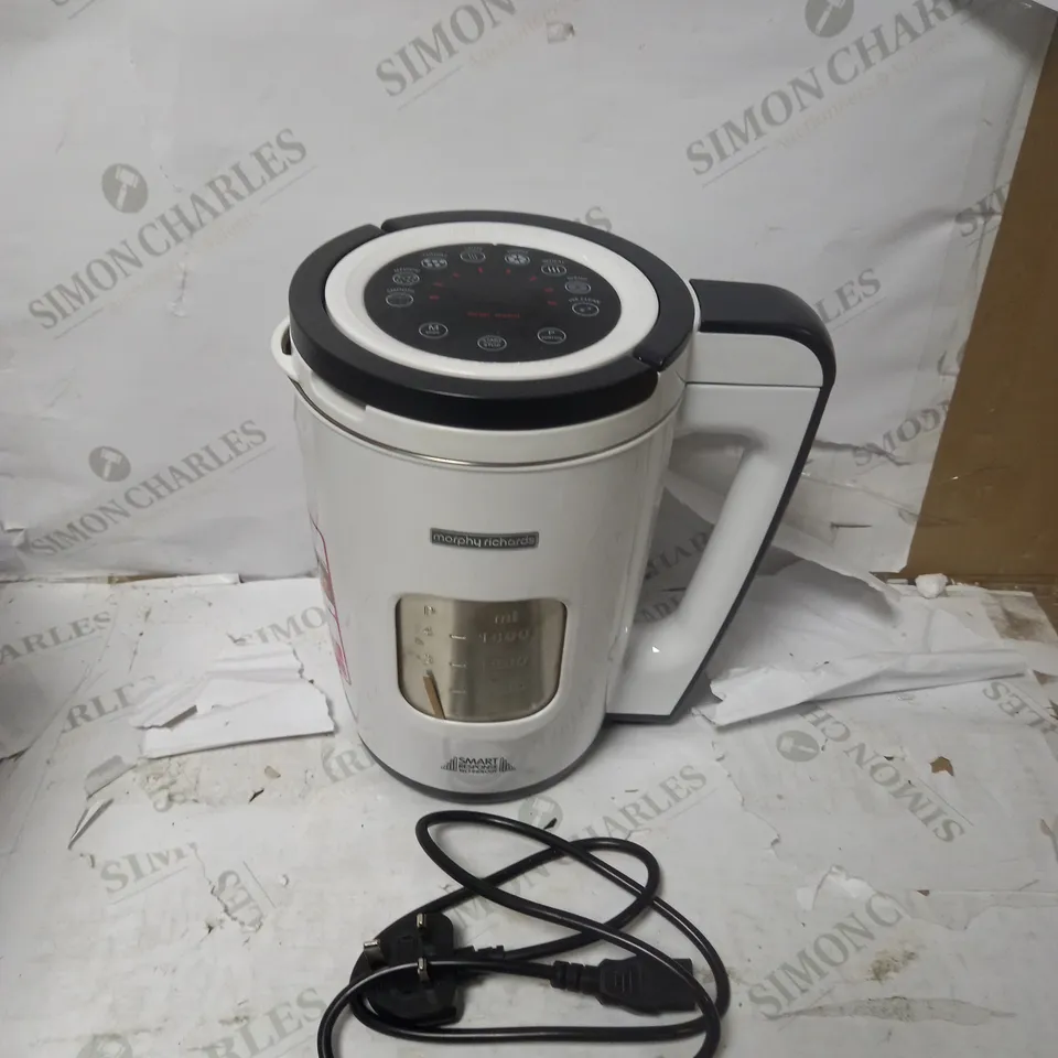 MORPHY RICHARDS TOTAL CONTROL SOUP MAKER