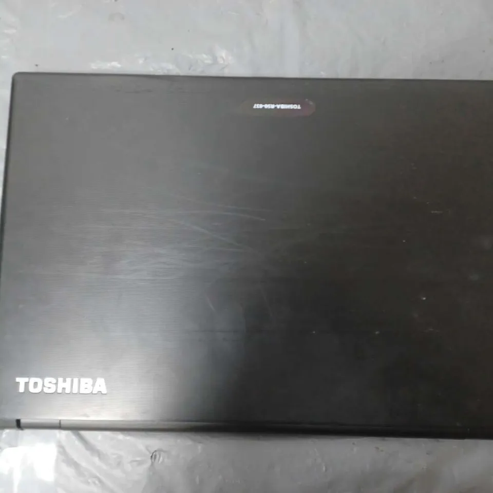 TOSHIBA SATELLITE PRO R50-B	15 INCH	I3-4005U 1.70GHZ